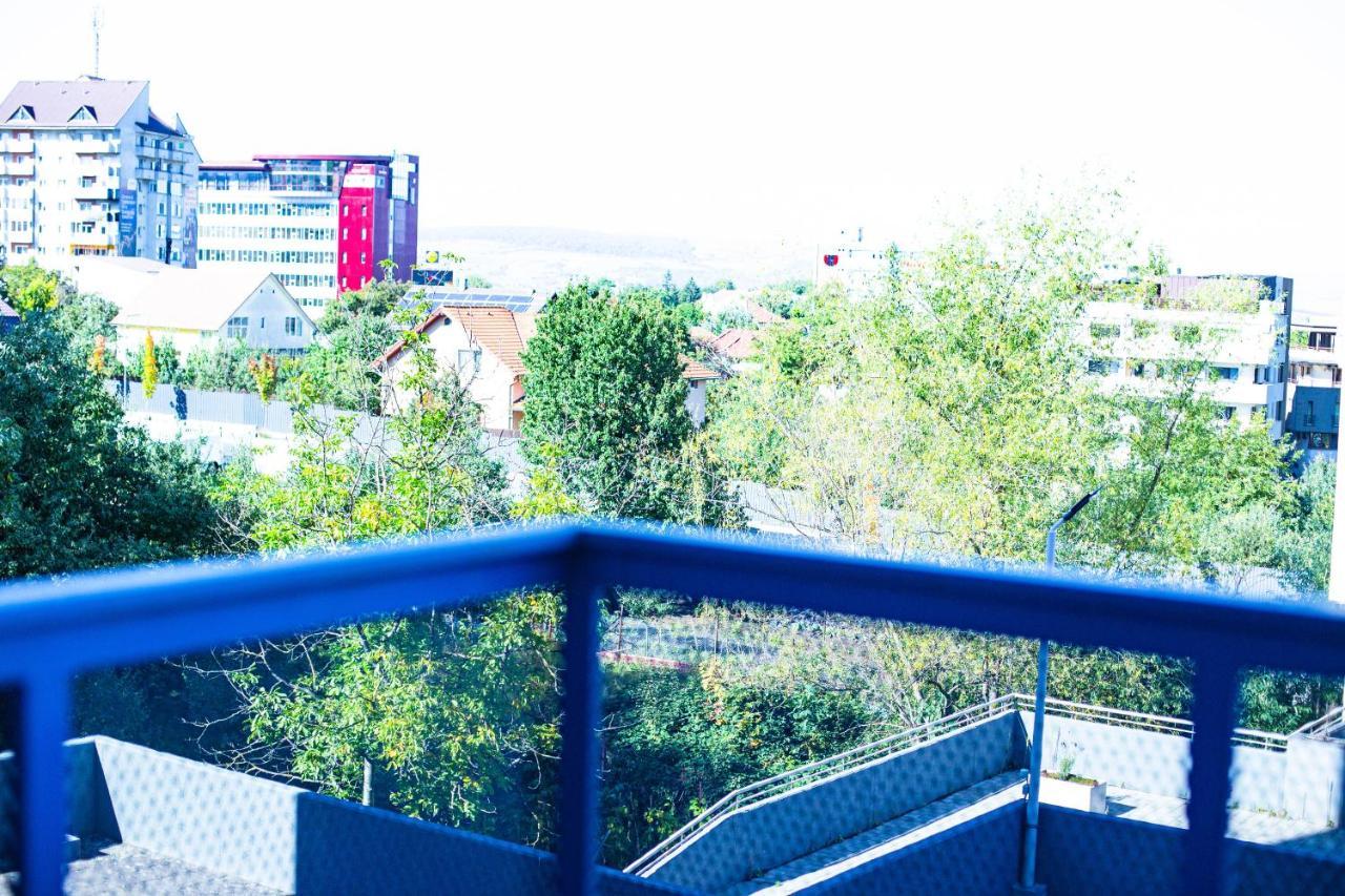 One Room Apart T3 With Free Parking Cluj-Napoca Exterior photo