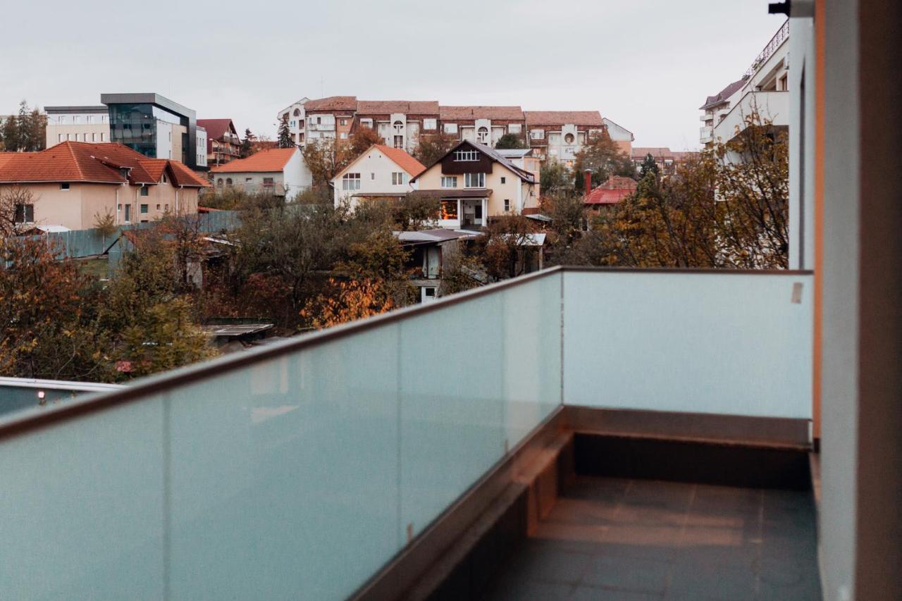 One Room Apart T3 With Free Parking Cluj-Napoca Exterior photo
